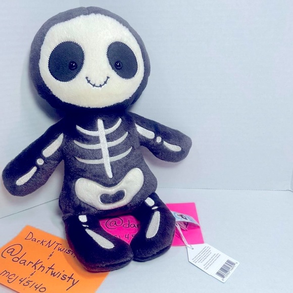 BNWT Jellycat I am Skeleton Bob 1 OWNER NEVER SECONDHAND  NO THRIFT ODORS!!! - Picture 2 of 11